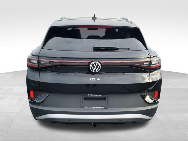 Photo of 2025 Deep Black Pearl Effect Volkswagen ID.4