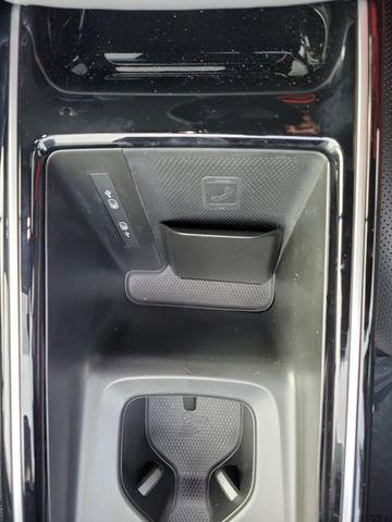 Photo of 2025 Deep Black Pearl Effect Volkswagen ID.4