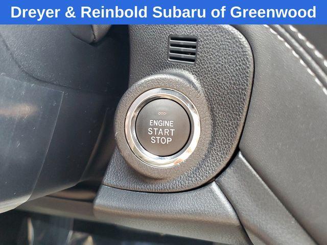 Photo of 2025 White Pearl Subaru Legacy