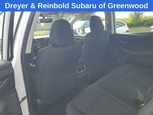 Photo of 2025 White Pearl Subaru Legacy