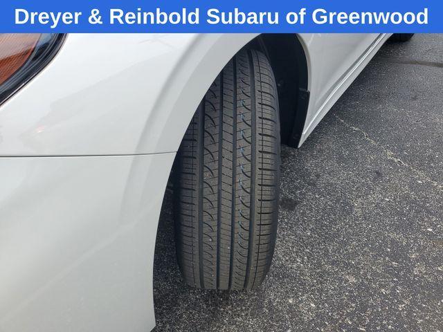 Photo of 2025 White Pearl Subaru Legacy