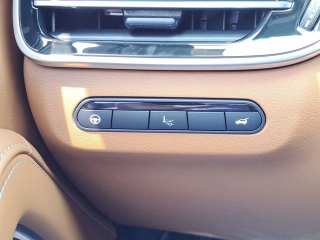 Photo of 2025 Warm Titn INFINITI QX60