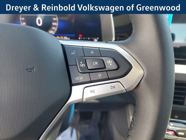 Photo of 2025 Platinum Gray Metallic Volkswagen Jetta