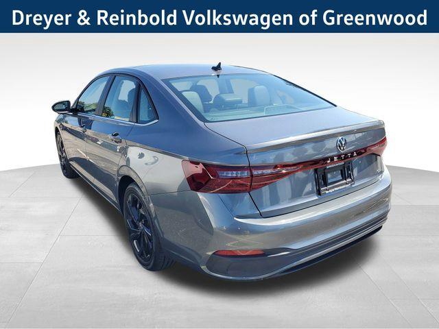 Photo of 2025 Platinum Gray Metallic Volkswagen Jetta