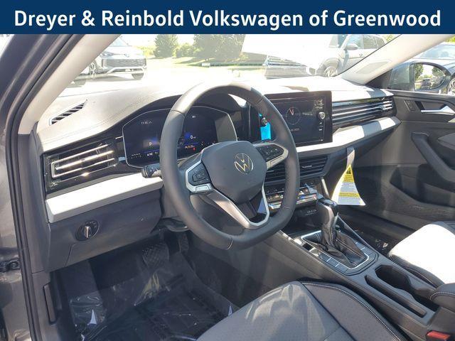 Photo of 2025 Platinum Gray Metallic Volkswagen Jetta