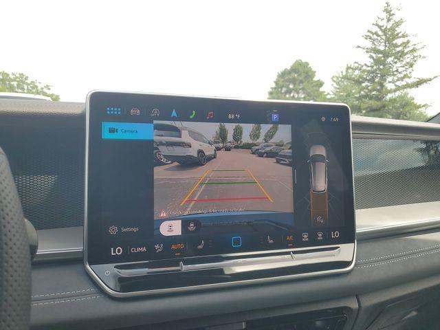 Photo of 2025 Monterey Blue Pearl Volkswagen Tiguan