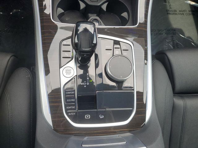 Photo of 2021 Alpine White BMW X5