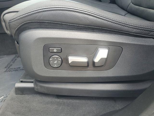 Photo of 2021 Alpine White BMW X5