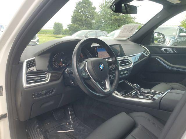 Photo of 2021 Alpine White BMW X5