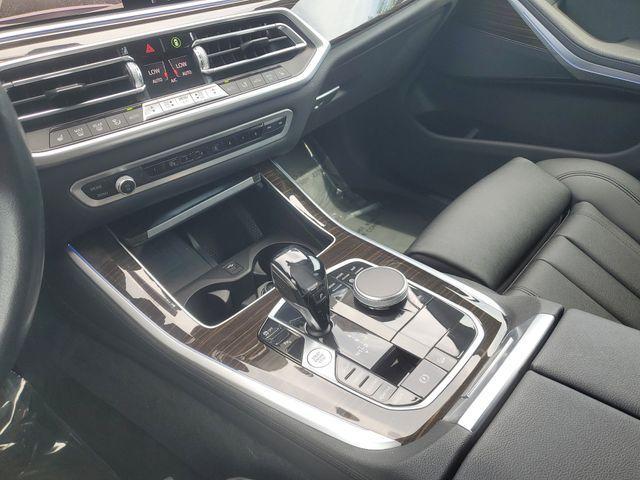 Photo of 2021 Alpine White BMW X5