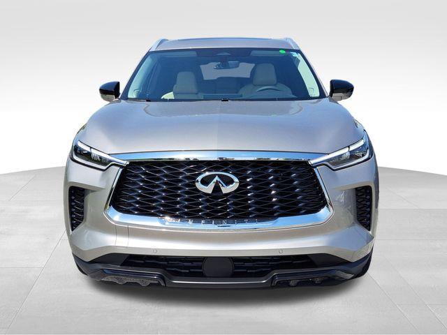 Photo of 2025 Warm Titanium INFINITI QX60