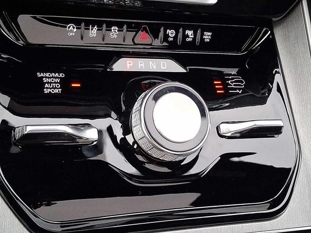 Photo of 2025 River Rock Jeep Wagoneer L