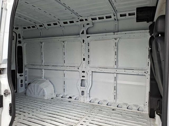 Photo of 2023 Bright White Clearcoat RAM ProMaster 2500