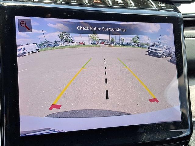 Photo of 2022 Bright White Clearcoat Jeep Grand Cherokee L