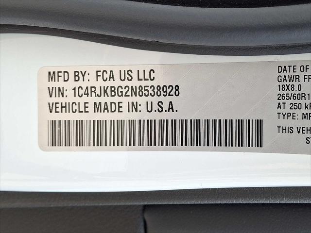 Photo of 2022 Bright White Clearcoat Jeep Grand Cherokee L