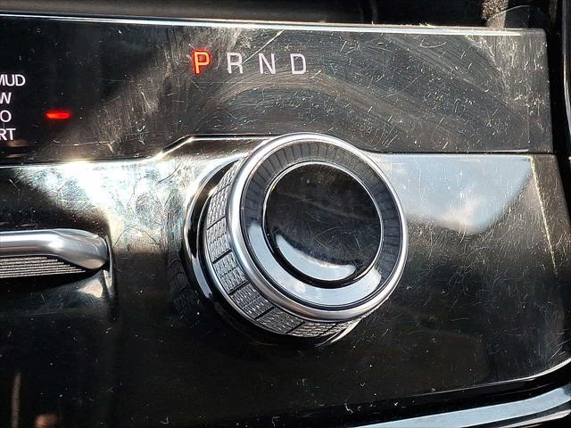 Photo of 2022 Bright White Clearcoat Jeep Grand Cherokee L