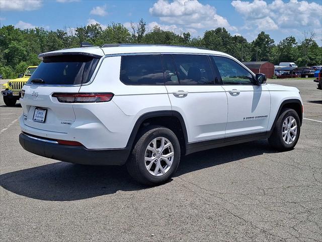Photo of 2022 Bright White Clearcoat Jeep Grand Cherokee L