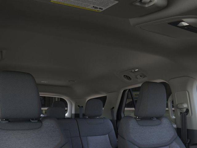 Photo of 2025 Iconic Silver Metallic Ford Explorer
