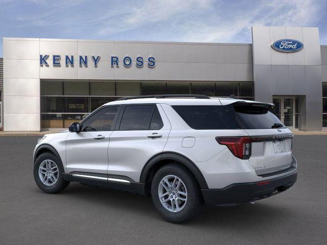 Photo of 2025 Iconic Silver Metallic Ford Explorer
