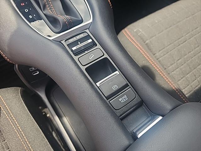 Photo of 2024 Modern Steel Metallic Honda HR-V