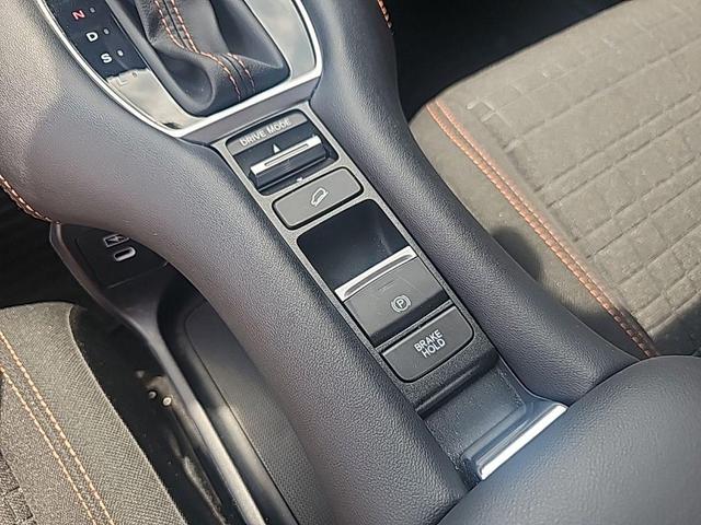 Photo of 2024 Modern Steel Metallic Honda HR-V