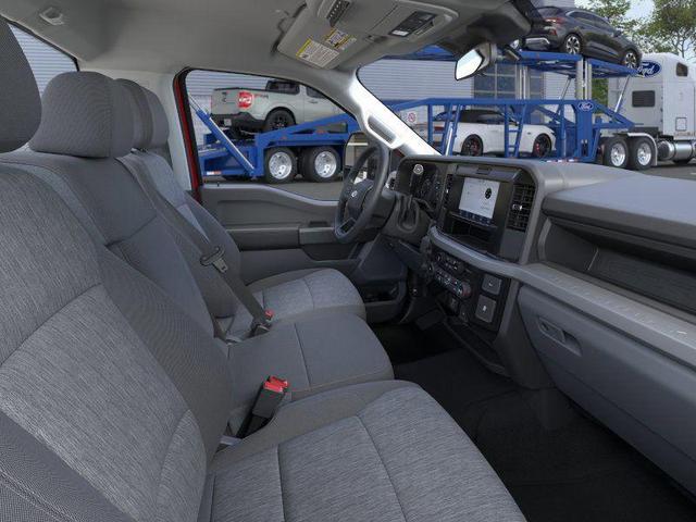 Photo of 2025 Race Red Ford F-350