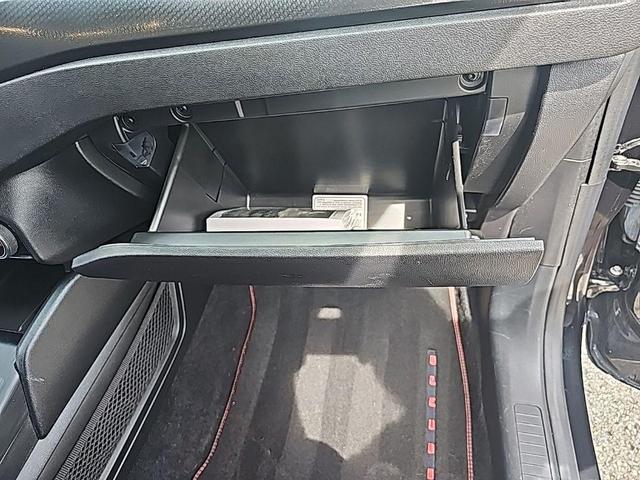 Photo of 2022 Agate Black Metallic Ford Escape