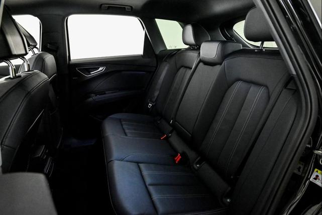 Photo of 2024 MYTHOS BLACK Audi Q4 e-tron
