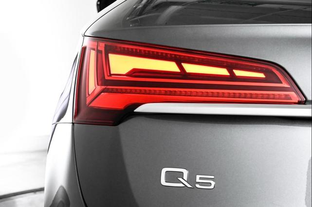 Photo of 2025 DAYTPONA GRAY Audi Q5
