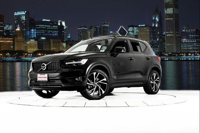Photo of 2022 BLACK Volvo XC40
