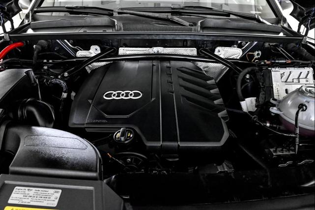 Photo of 2025 NAVARRA BLUE Audi Q5