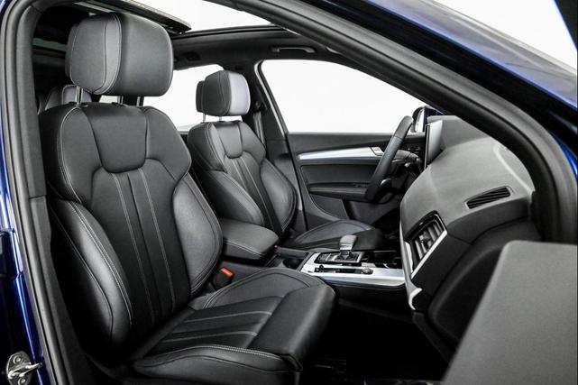 Photo of 2025 NAVARRA BLUE Audi Q5