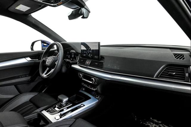 Photo of 2025 NAVARRA BLUE Audi Q5