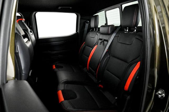Photo of 2024 GREEN Ford Ranger