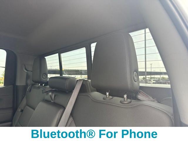 Photo of 2020 Iridescent Pearl Tricoat Chevrolet Silverado 1500