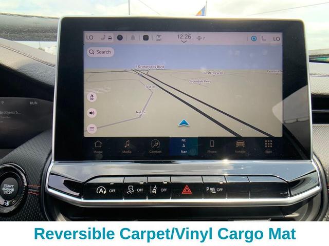 Photo of 2025 Silver Zynith Jeep Compass