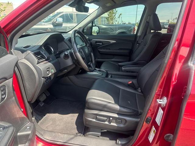 Photo of 2022 Red Honda Ridgeline