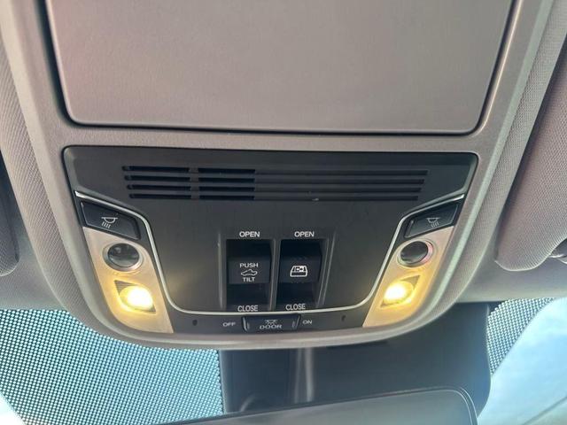 Photo of 2022 Red Honda Ridgeline