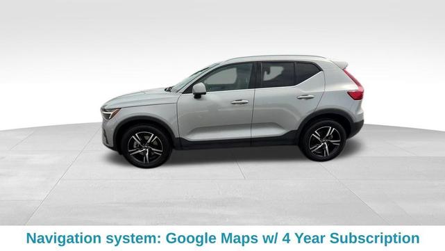 Photo of 2025 Silver Volvo XC40
