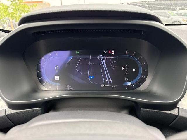 Photo of 2025 Silver Volvo XC40