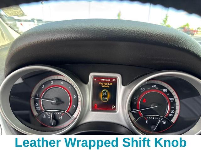 Photo of 2018 Pitch Black Clearcoat Dodge Journey