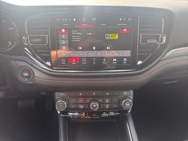 Photo of 2026 DB Black Crystal Clearcoat Dodge Durango