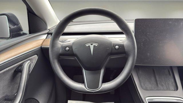 Photo of 2023 Black Tesla Model Y
