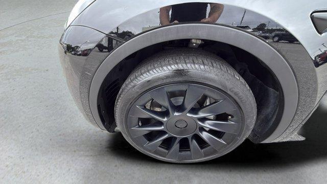 Photo of 2023 Black Tesla Model Y