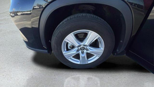 Photo of 2023 Black Toyota Highlander