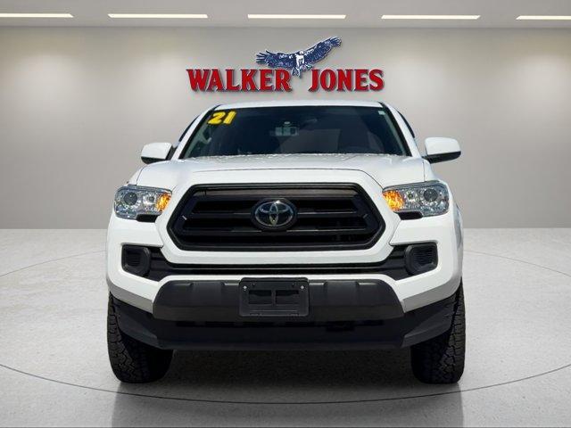 Photo of 2021 White Toyota Tacoma