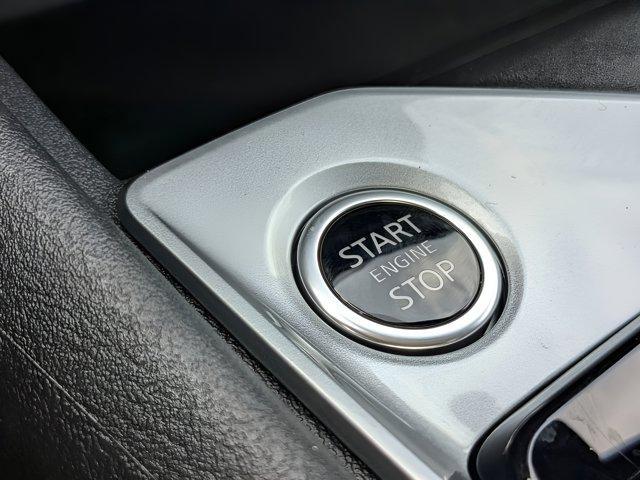 Photo of 2025 Black Nissan Altima