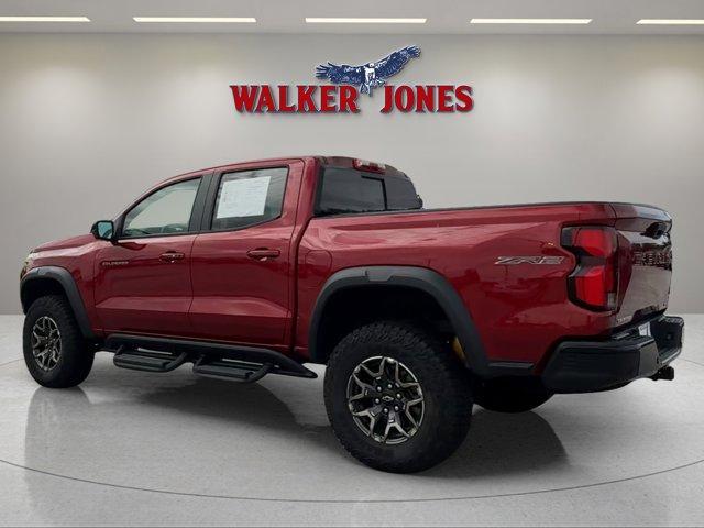 Photo of 2024 Radiant Red Chevrolet Colorado