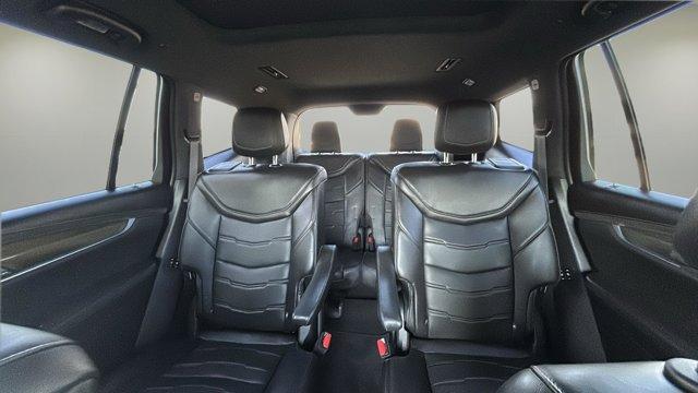 Photo of 2020 Manhattan Noir Metallic Cadillac XT6