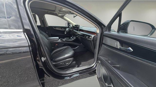 Photo of 2023 Black Lincoln Nautilus
